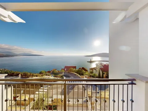 Prodaja, jednosoban stan, 72m², Luštica Bay, Tivat - image 1