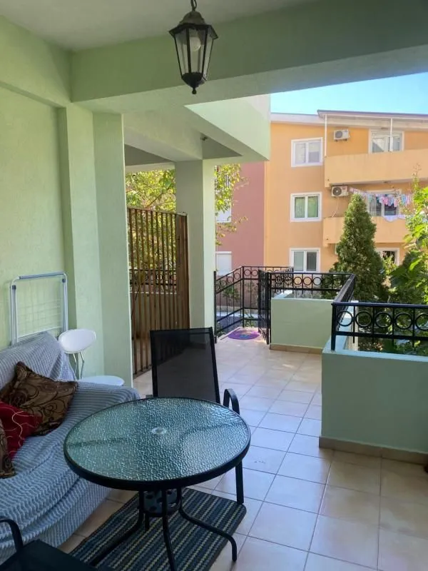 Sale, two bedroom apartment, 78m², Podmaine, Budva