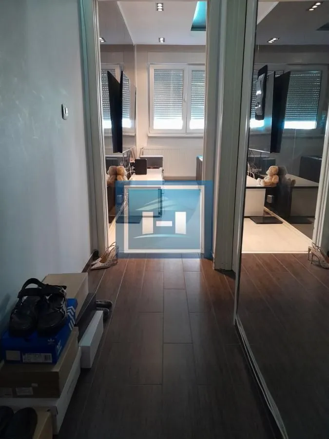 Prodaja, jednosoban stan, 49m², Centar, Kragujevac