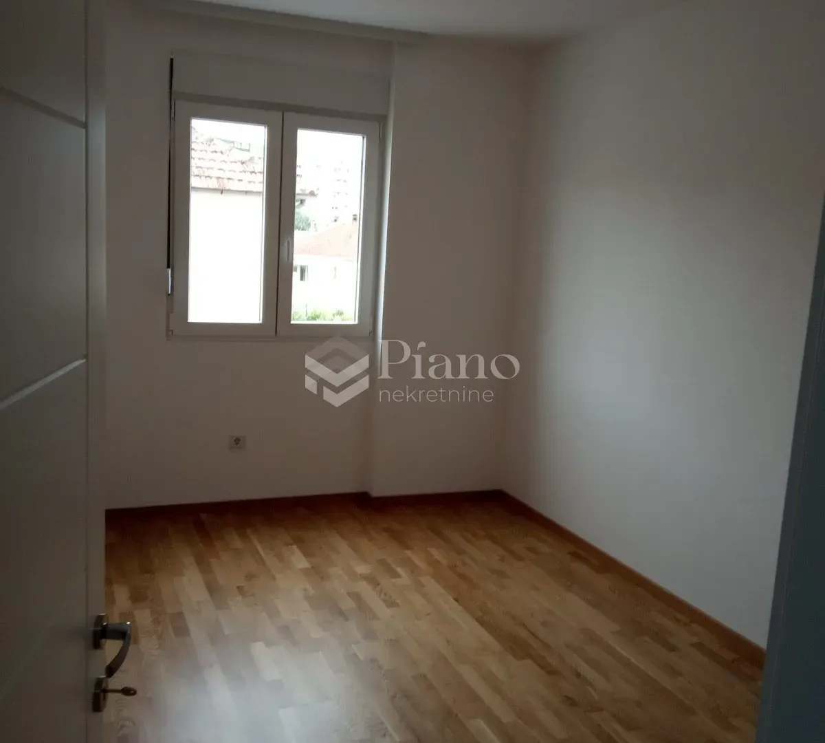Rent, two bedroom apartment, 59m², Stari Aerodrom, Podgorica