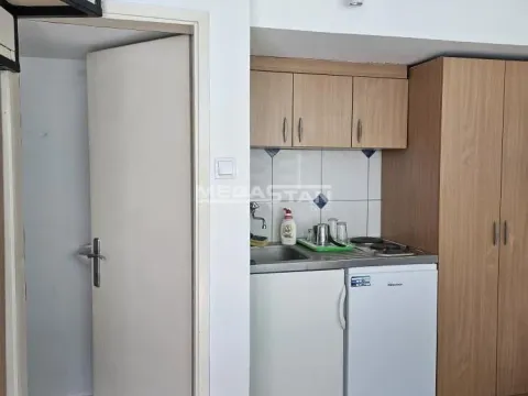 Prodaja, kuća, 64m², Slavujev Venac, Zvezdara Sve Podlokacije - image 12