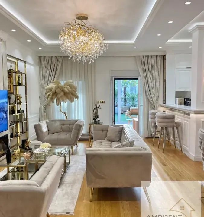 Prodaja, četvorosoban stan, 175m², Savski Venac, Beograd