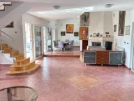 Izdavanje, kuća, 350m², Donja Gorica, Podgorica - image 7