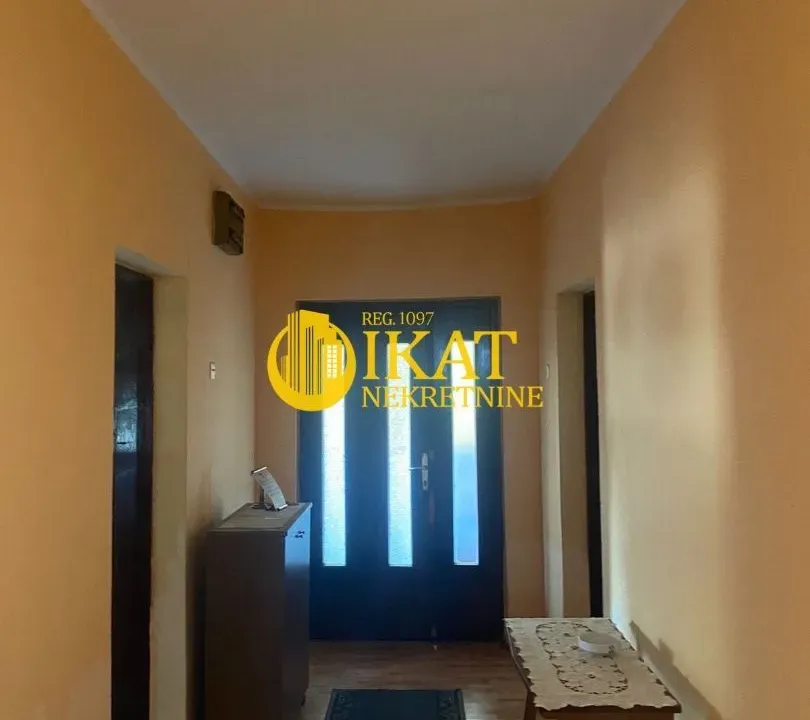 Prodaja, kuća, 108m², Titel, Novi Sad