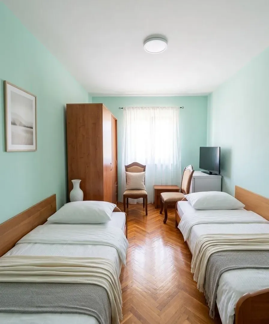 Prodaja, dvosoban stan, 83m², Makedonsko naselje, Bar