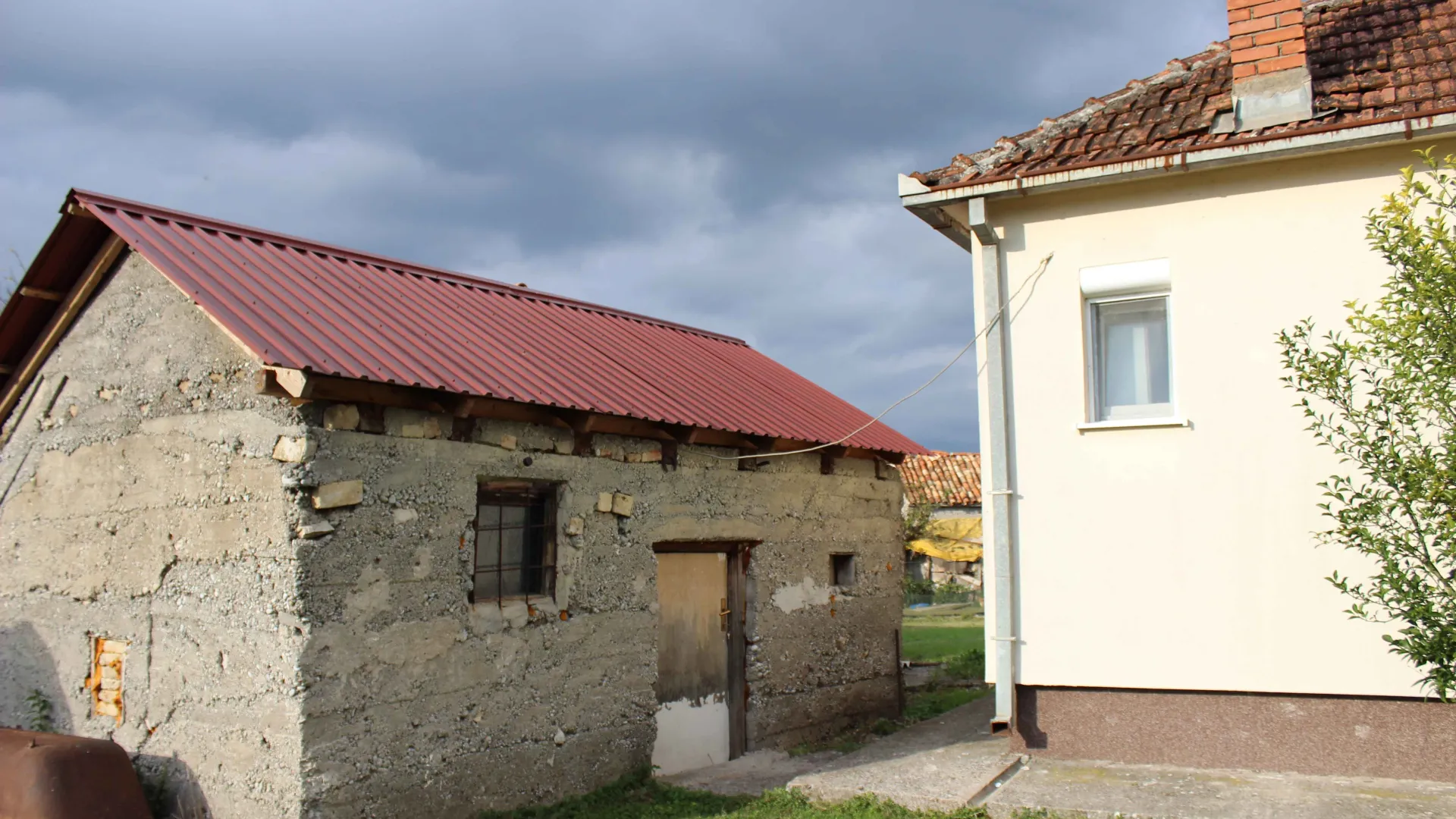 Prodaja, kuća, 77m², Golubovci, Podgorica