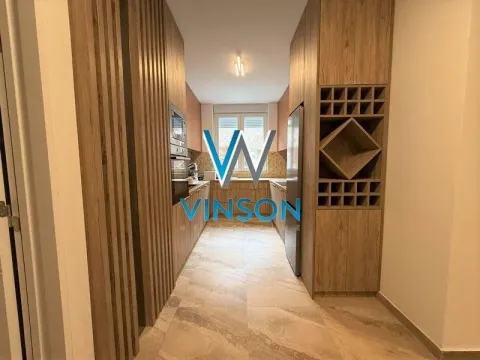 Izdavanje, četvorosoban stan, 170m², Petrovaradin, Novi Sad - image 13