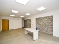 Izdavanje, poslovni prostor, 120m², Centar, Podgorica - image 3
