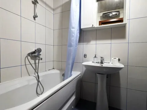 Rent, apartment, 57m², Vezirov Most, Podgorica - image 10