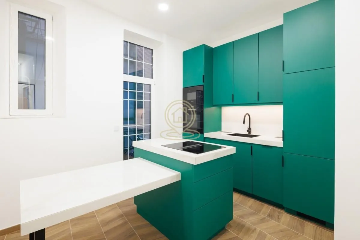 Rent, office space, 120m², Stari Grad, Beograd
