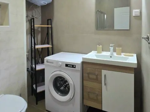 Izdavanje, jednosoban stan, 50m², Ilino, Bar - image 5