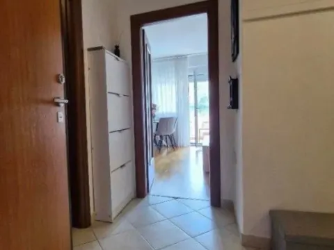 Prodaja, jednosoban stan, 39m², Centar, Tivat - image 2