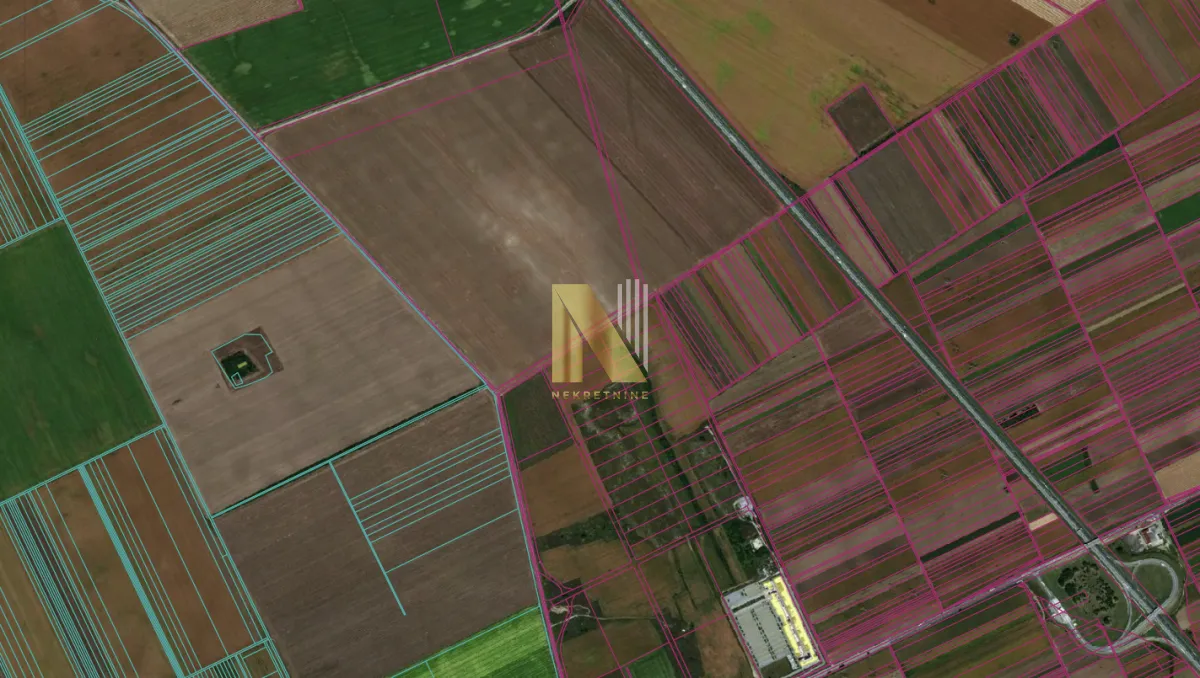 Sale, land lot, 175m², Inđija, Srbija