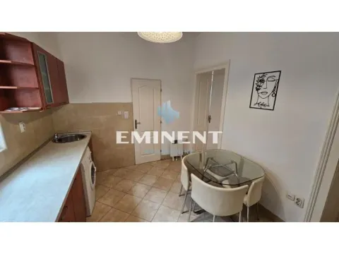 Rent, two bedroom apartment, 43m², Vračar Hram, Vračar Sve Podlokacije - image 4