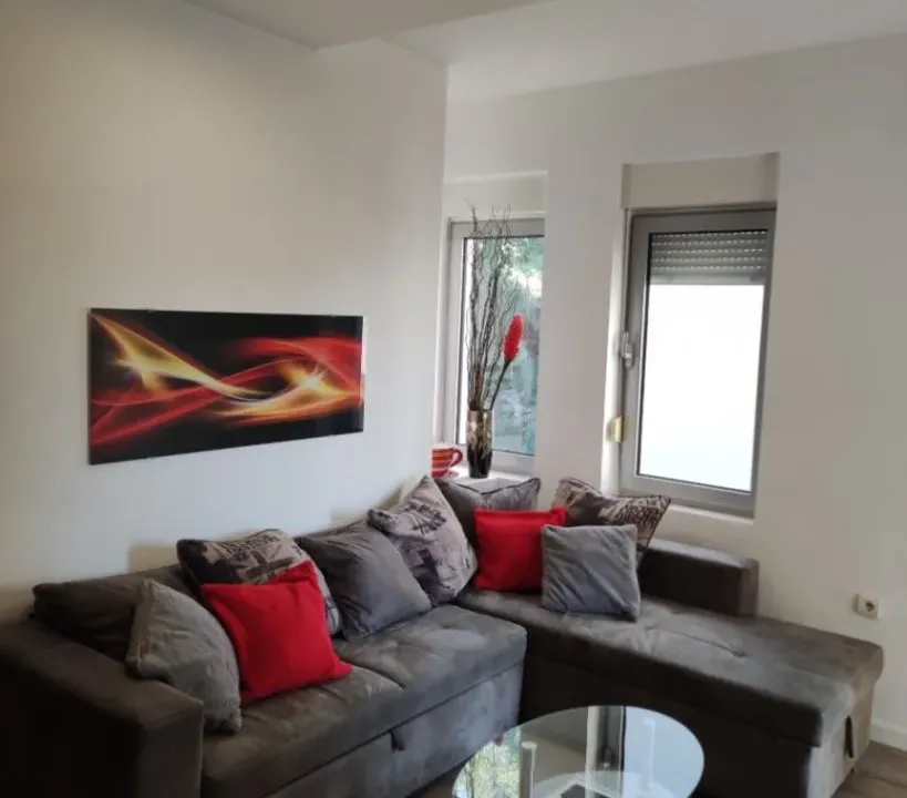 Rent, one bedroom apartment, 39m², Topla, Herceg Novi