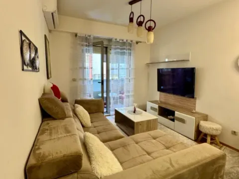 Rent, two bedroom apartment, 60m², Krivi Most, Podgorica