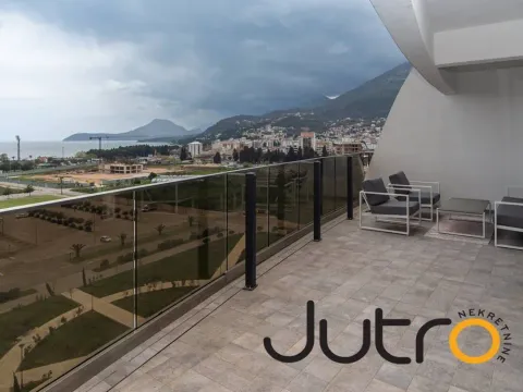 Prodaja, trosoban stan, 237m², Centar, Bar - image 4