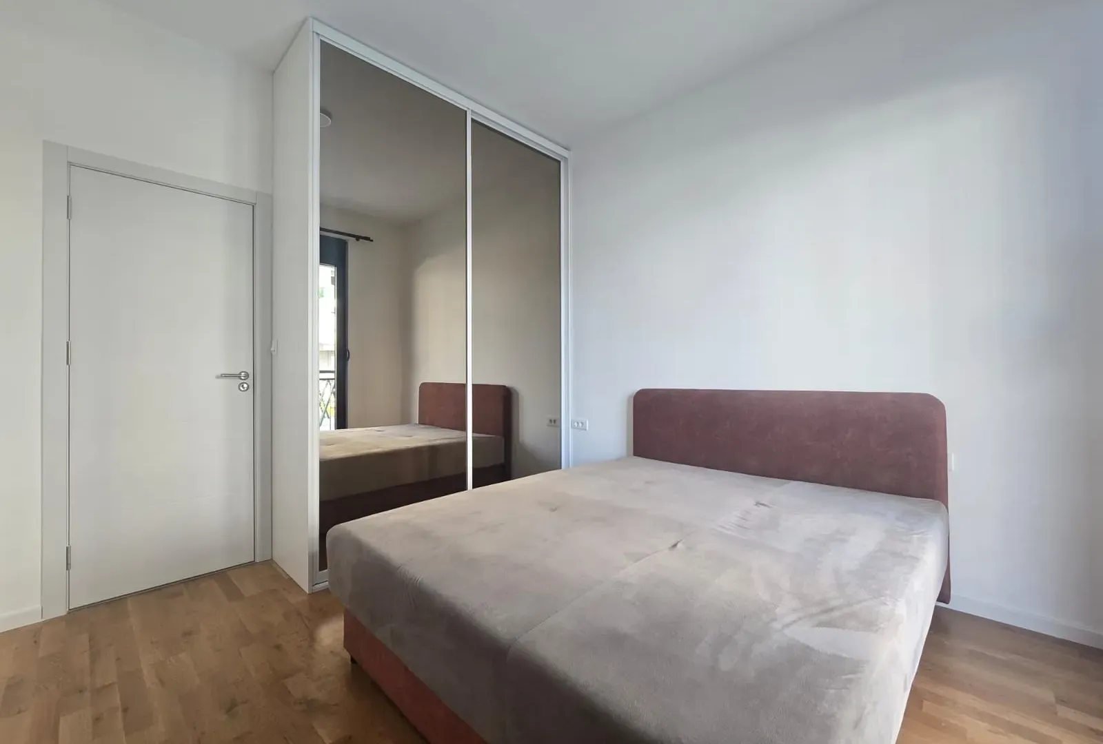 Rent, one bedroom apartment, 40m², Tološi, Podgorica