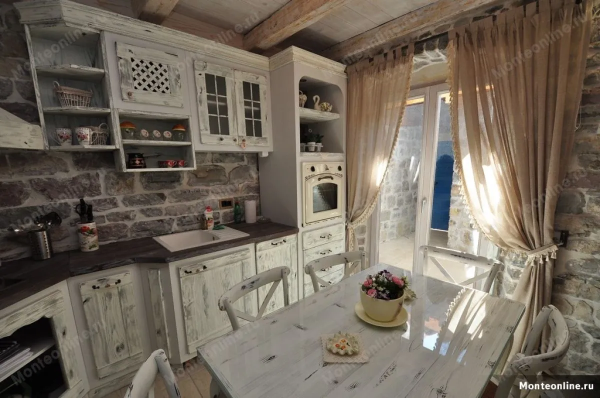 Prodaja, kuća, 105m², Tivat, Crna Gora