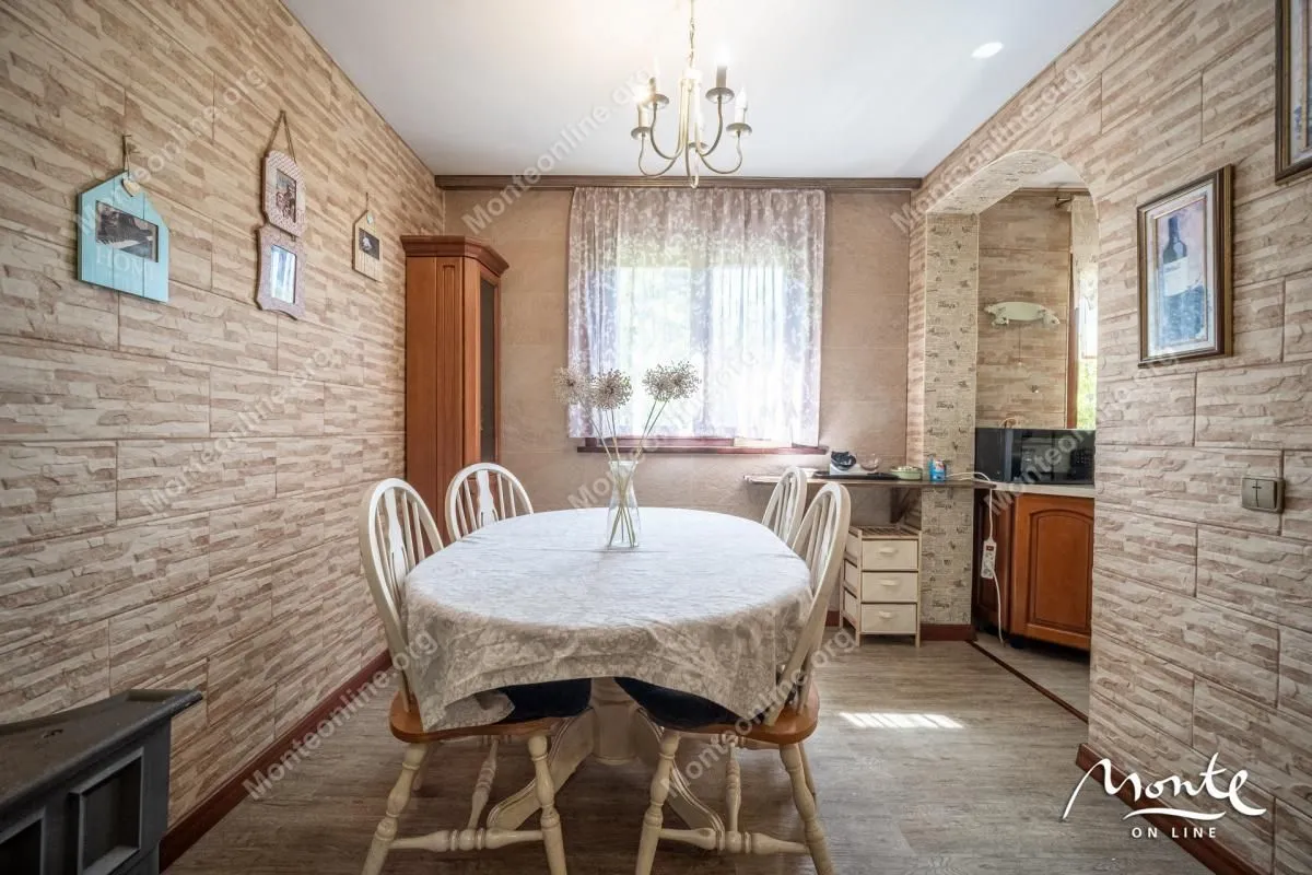 Prodaja, kuća, 130m², Tivat, Crna Gora