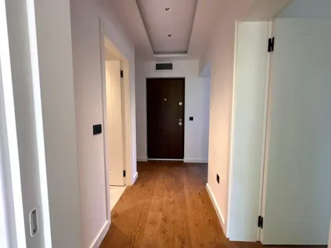 Prodaja, dvosoban stan, 65m², Centar, Tivat - image 13