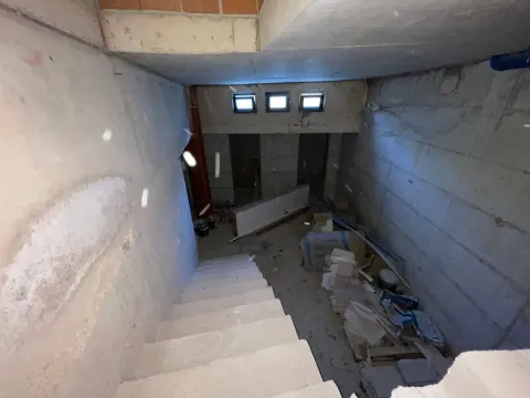 Rent, office space, 271m², Donja Lastva, Tivat - image 5