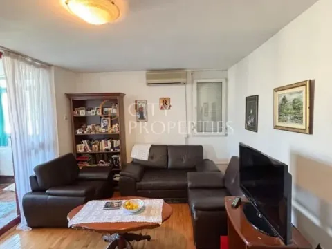 Prodaja, stan, 77m², Blok 5, Podgorica