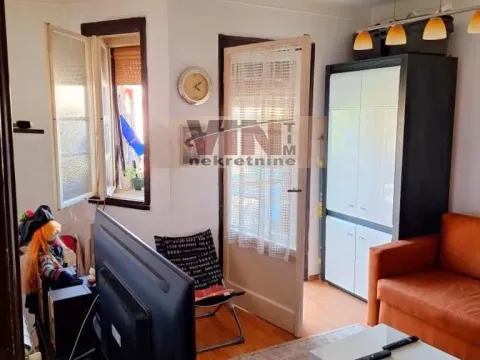 Prodaja, jednosoban stan, 34m², Savski Venac, Beograd - image 2