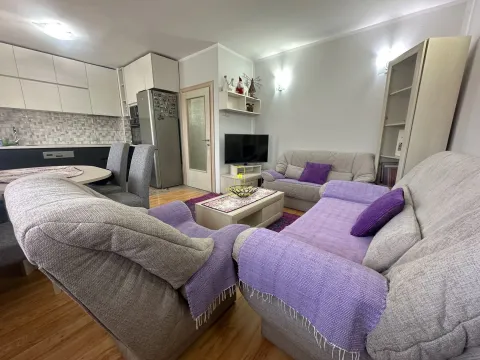 Rent, one bedroom apartment, 60m², Preko Morače, Podgorica - image 5