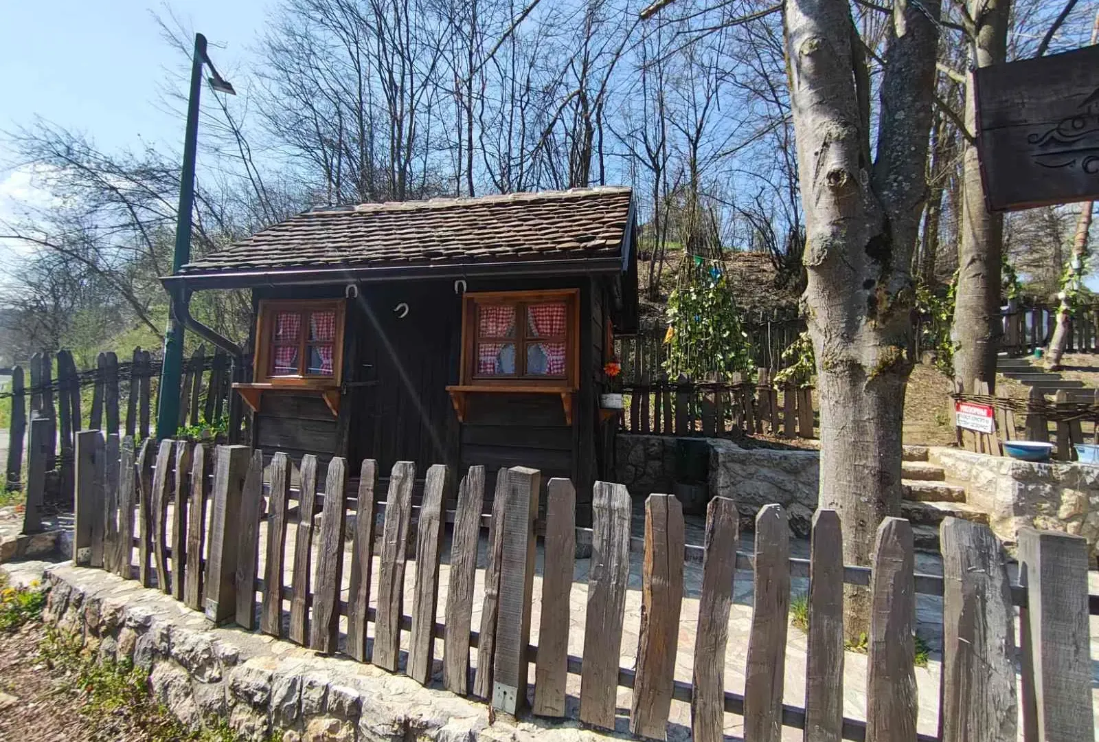 Rent, office space, 210m², Tršić, Loznica