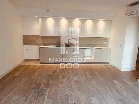 Sale, four bedroom apartment, 109m², Savski Venac, Beograd - image 3