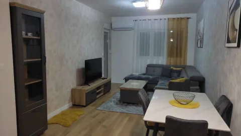 Rent, one bedroom apartment, 59m², Central Point, Podgorica - image 1487