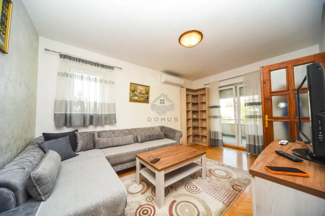 Rent, two bedroom apartment, 76m², Stari Aerodrom, Podgorica