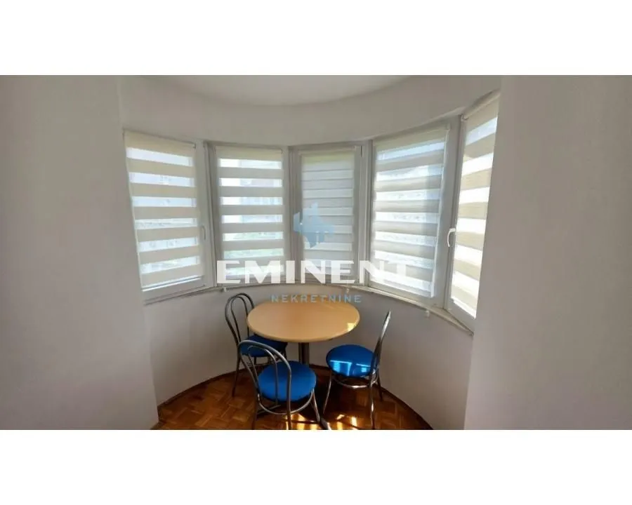 Izdavanje, dvosoban stan, 46m², Slavija, Vračar Sve Podlokacije