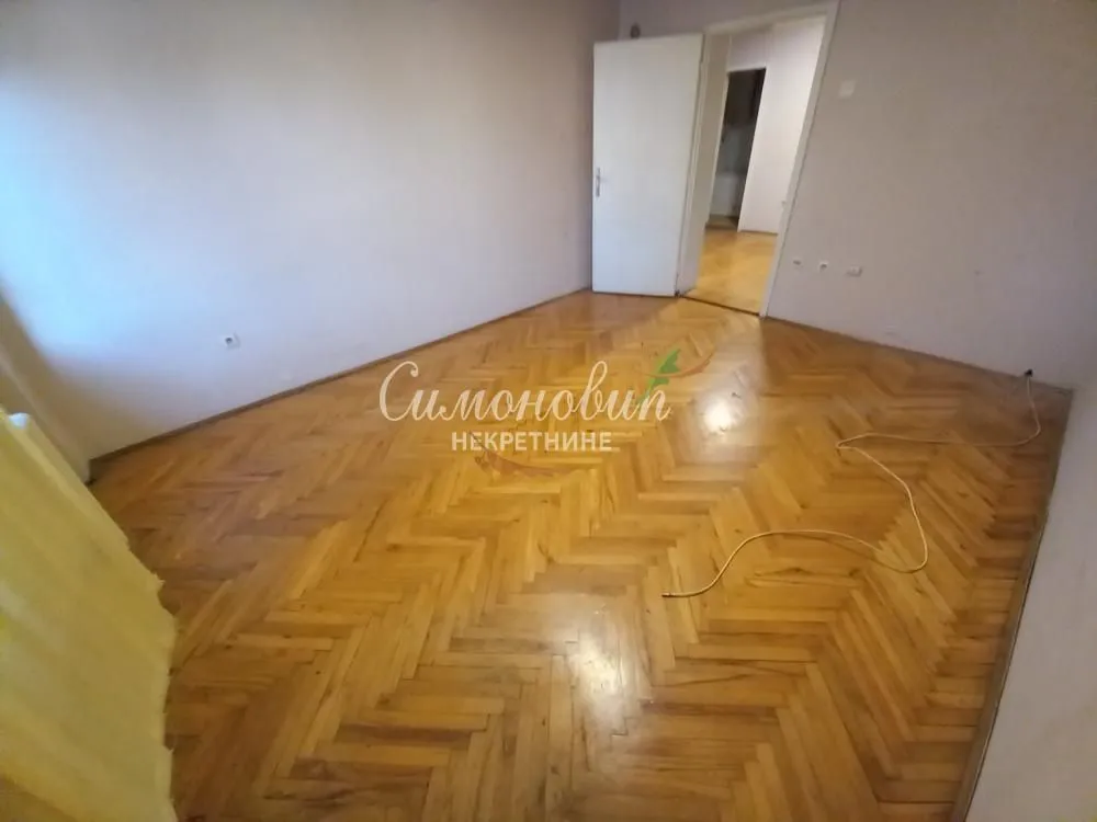 Rent, office space, 60m², Voždovac Sve Podlokacije, Beograd
