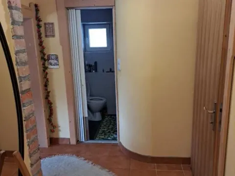 Sale, house, 89m², Banja Vrdnik, Irig - image 12