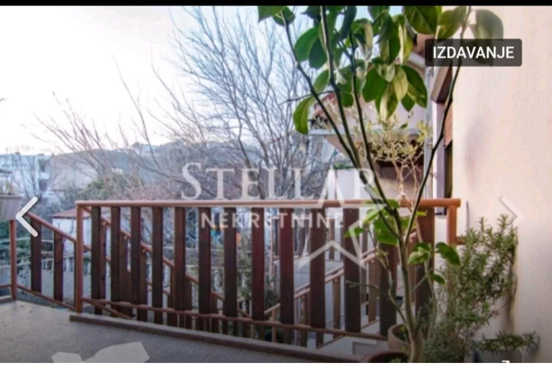 Izdavanje, jednosoban stan, 35m², Momišići, Podgorica