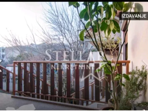 Izdavanje, jednosoban stan, 35m², Momišići, Podgorica - image 7