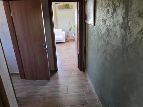 Prodaja, kuća, 118m², Kosić, Danilovgrad - image 11