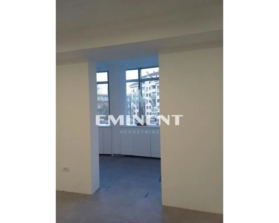 Rent, office space, 200m², Savski Venac, Beograd