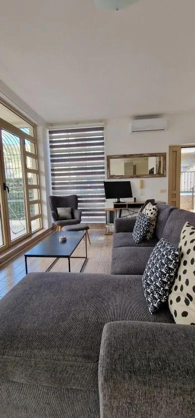 Prodaja, stan, 83m², Kotor, Crna Gora