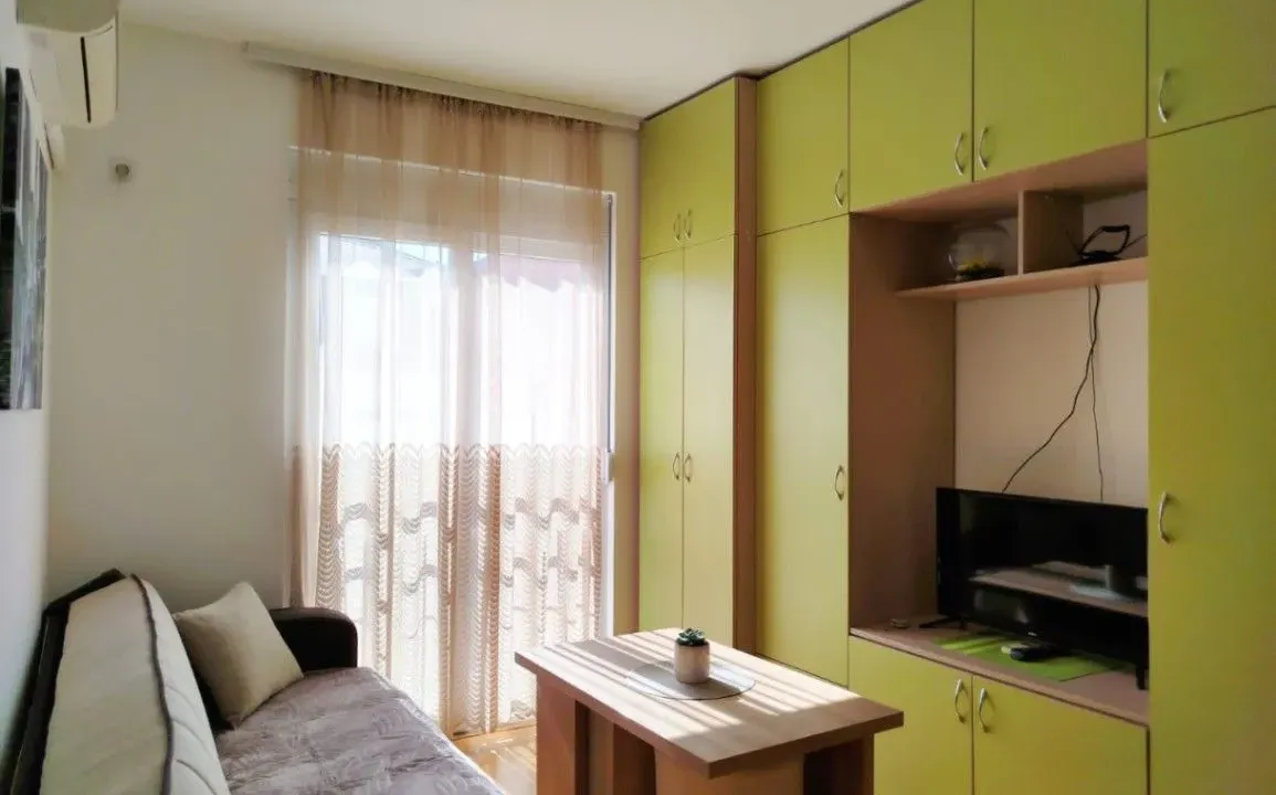 Sale, studio apartment, 19m², Kod Big Fashion-a, Podgorica