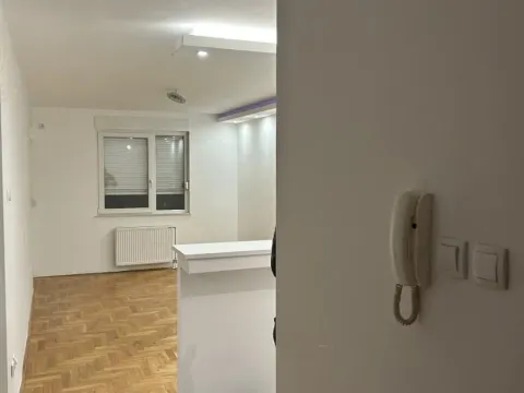 Sale, two bedroom apartment, 54m², Detelinara, Novi Sad Sve Podlokacije