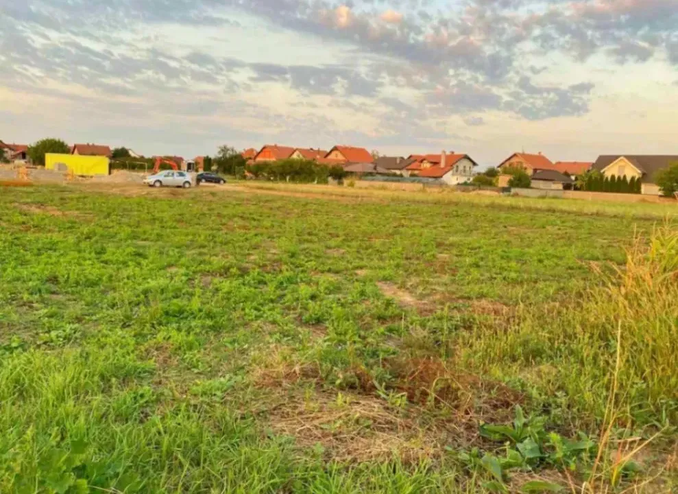 Prodaja, plac, 650m², Loznica, Srbija