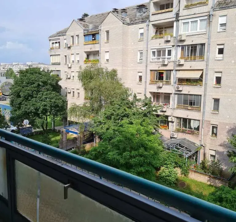 Rent, one bedroom apartment, 43m², Novi Beograd Blok 24, Novi Beograd Sve Podlokacije