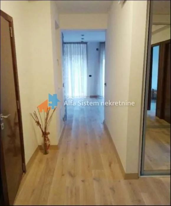 Rent, apartment, 120m², Senjak, Beograd