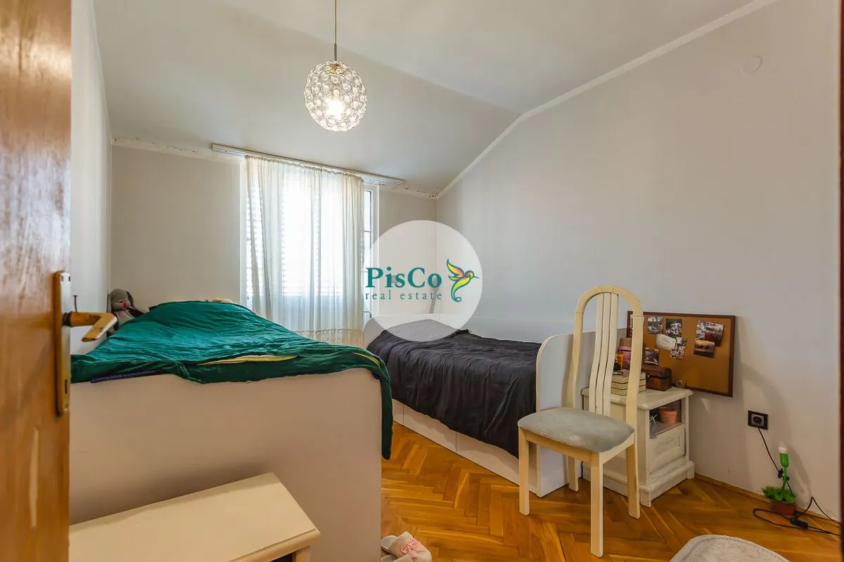 Prodaja, dvosoban stan, 80m², Ljubović, Podgorica