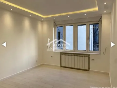 Sale, two bedroom apartment, 60m², Stari Grad, Beograd - image 1