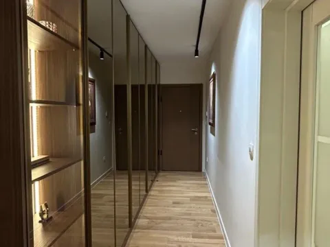 Rent, two bedroom apartment, 108m², Podgorica, Crna Gora - image 5