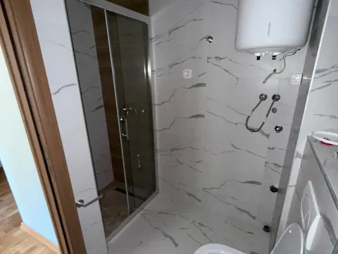 Sale, one bedroom apartment, 46m², Lazi, Budva - image 12